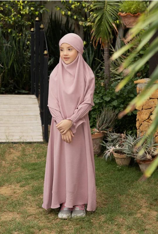 Girls' Abaya and Khimar Set
