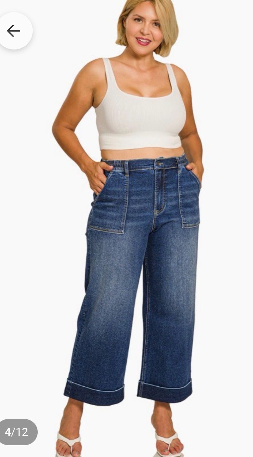 Plus Elastic Waistband Lovely Jeans