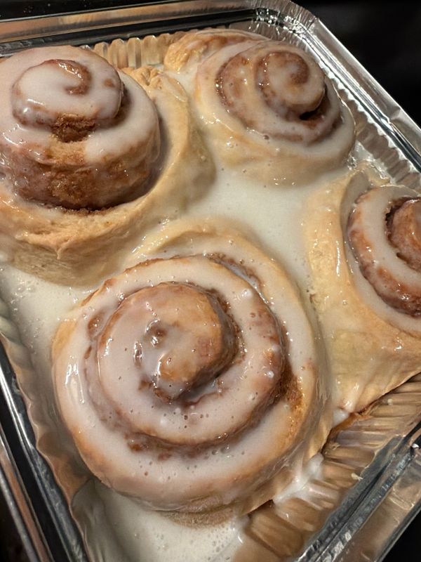 Sourdough Cinnamon Rolls 4pk.