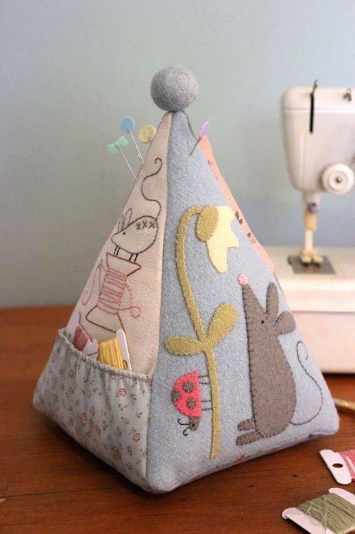 Mouse Pincushion