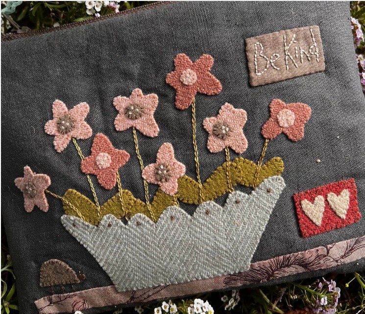 Patroon Be Kind Pouch