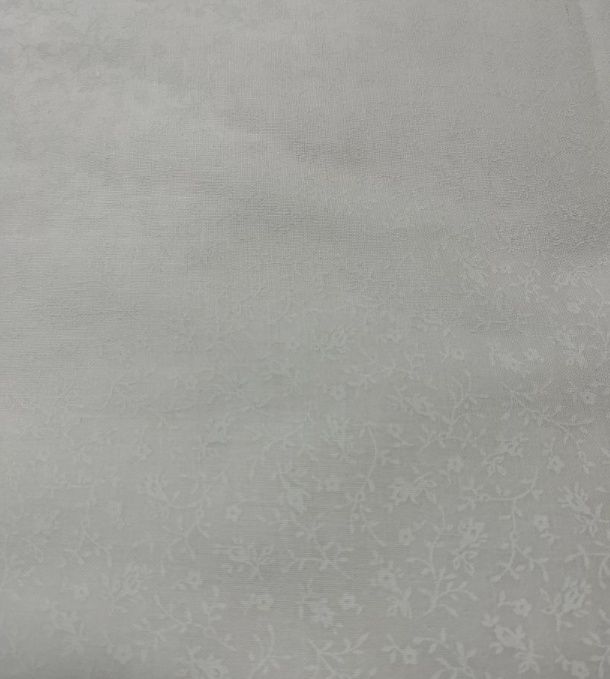 White on White - klein bloemetje - per 10 cm