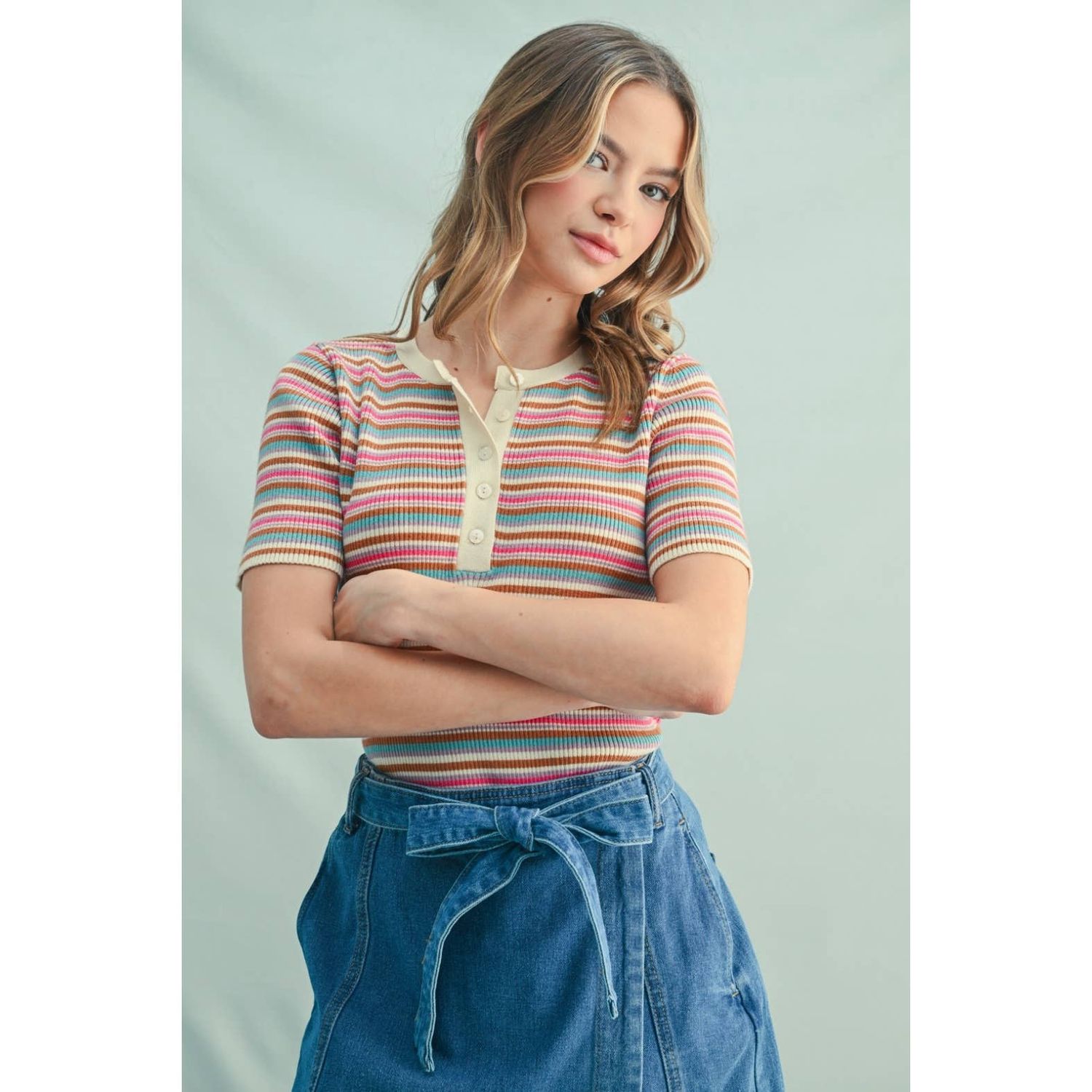 MULTI-STRIPED BUTTON-UP KNIT TOP / WL25-10935, Color: TEAL/PINK, Size: M