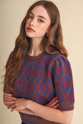 GEOMETRIC KNIT SHORT SLEEVE SWEATER