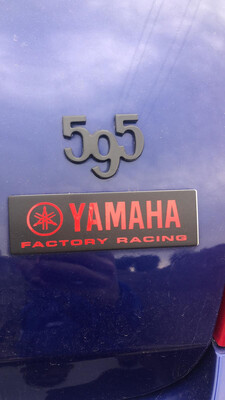 Adesivo Logo “PISTA o YAMAHA RACING” Personalizzato