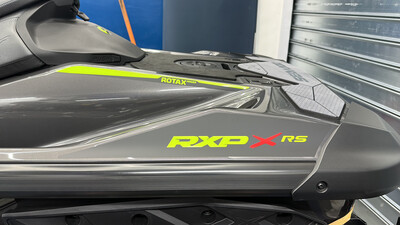 KIT ADESIVI ROTAX POWER SCAFO 2 pz. per SEADOO RXP 300 X RS 2021 -->