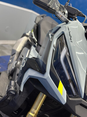 COPPIA ADESIVI ANTERIORI per X-ADV 750 dal 2021 in poi