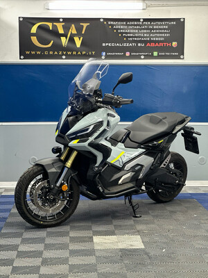 KIT GRAFICHE COMPLETE per X-ADV 750 dal 2021 in poi