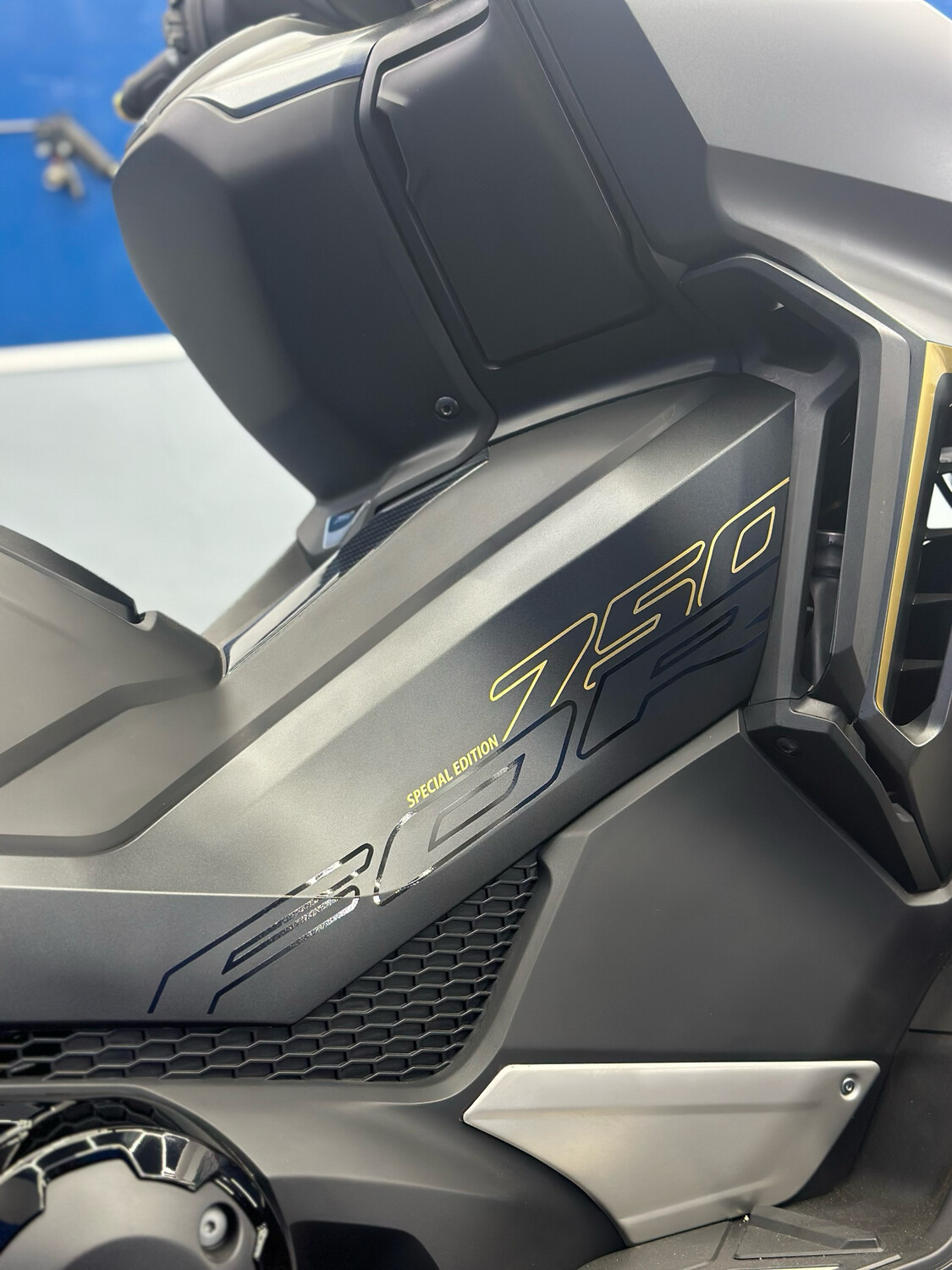 COPPIA GRAFICHE LATERALI per HONDA FORZA 750 dal 2021 in poi