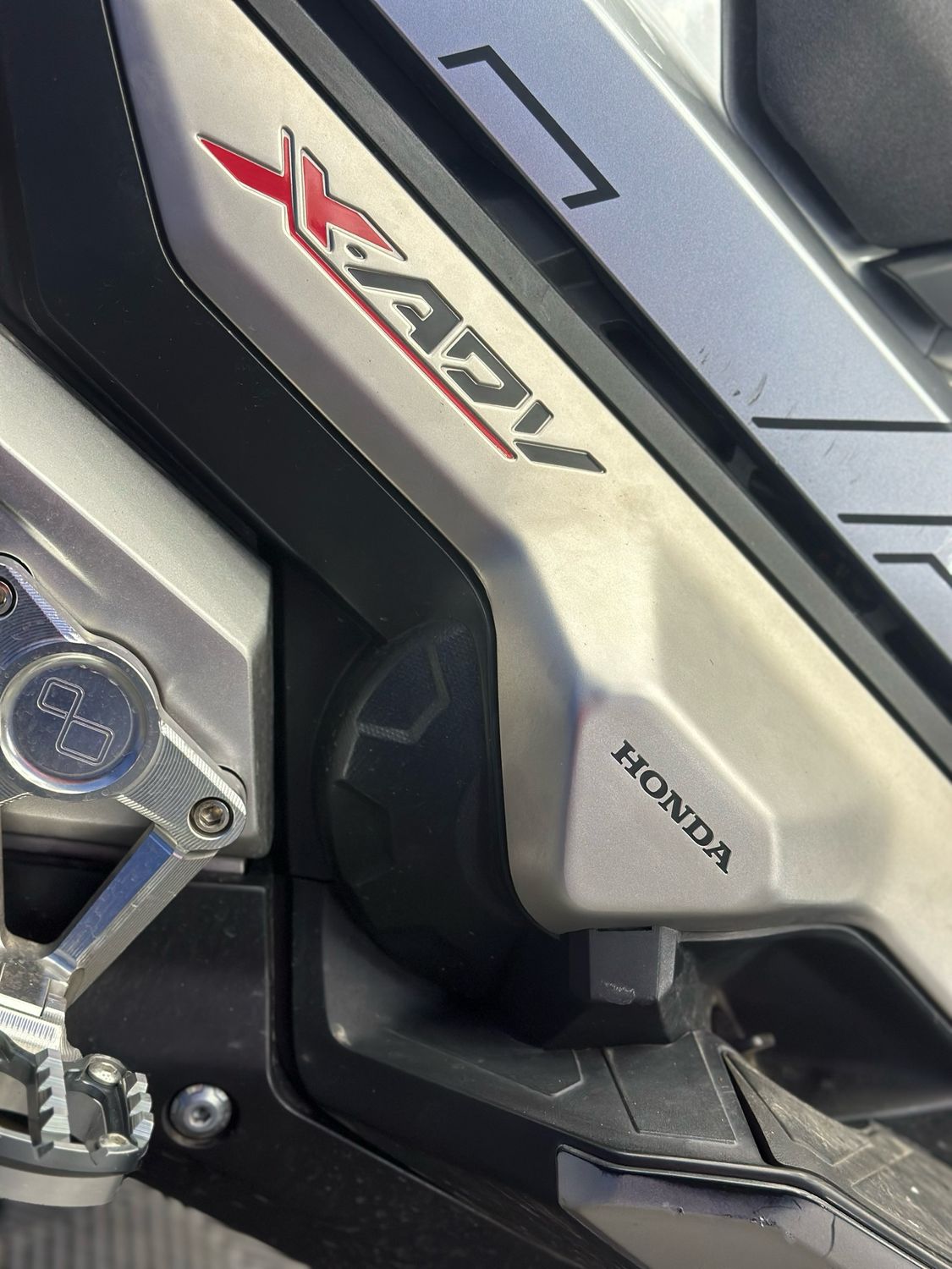 KIT ADESIVI MODANATURE per X-ADV 750 dal 2017 al 2020
