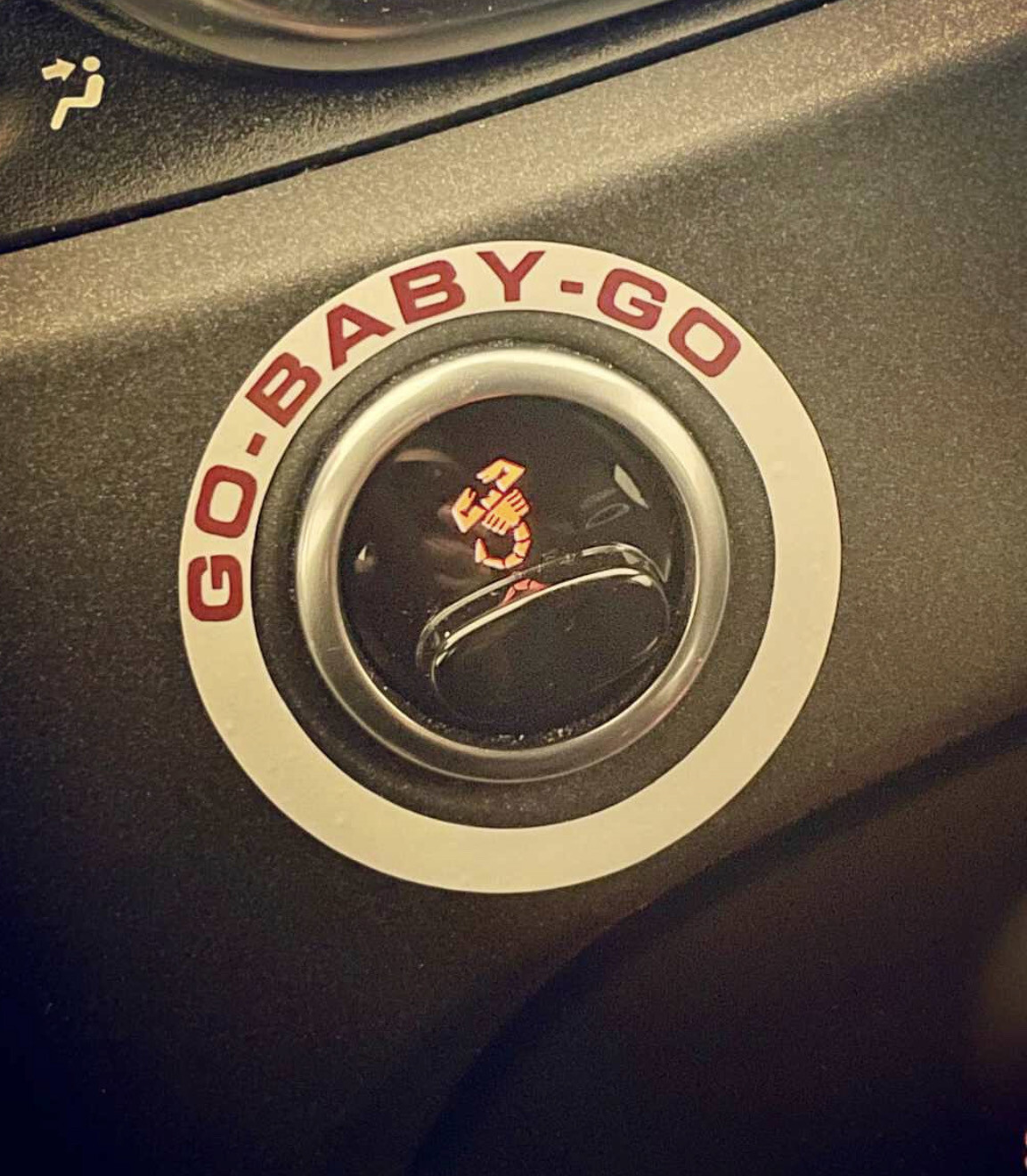 Adesivo “GO-BABY-GO” per tasto sport 500 ABARTH
