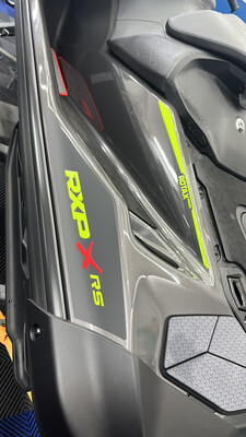 KIT TABELLE RXP X RS SCAFO 2 pz. per SEADOO RXP 300/325 X RS 2021 -->