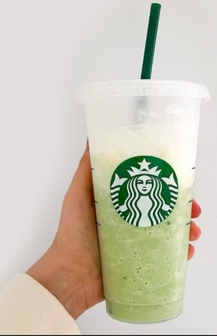 Skinny Matcha Frappes (ice coffees)