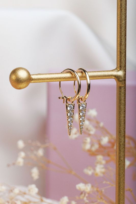 kolczyki LIORA pozłacane 18 karatowym złotem  duże koła i trójkątna przywieszka z białymi cyrkoniami moden punkowe FRIGG jwl