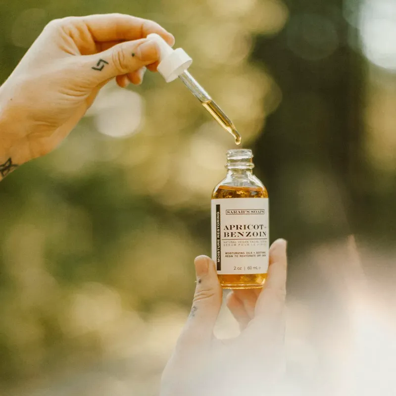 apricot + benzoin facial serum