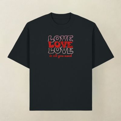 T-shirt ALL YOU NEED czarny