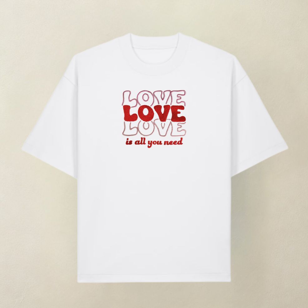 T-shirt ALL YOU NEED biały