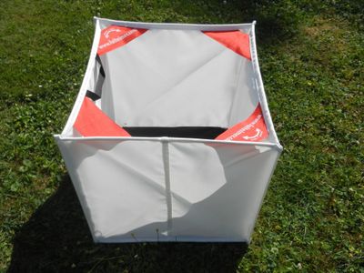 Falteimer Folding Throw Cube