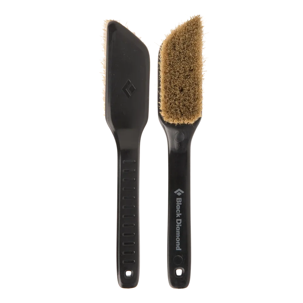 BOULDERING BRUSH MEDIUM