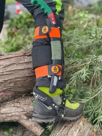 Darbyshire Sawpod Leg Scabbard Adaptor