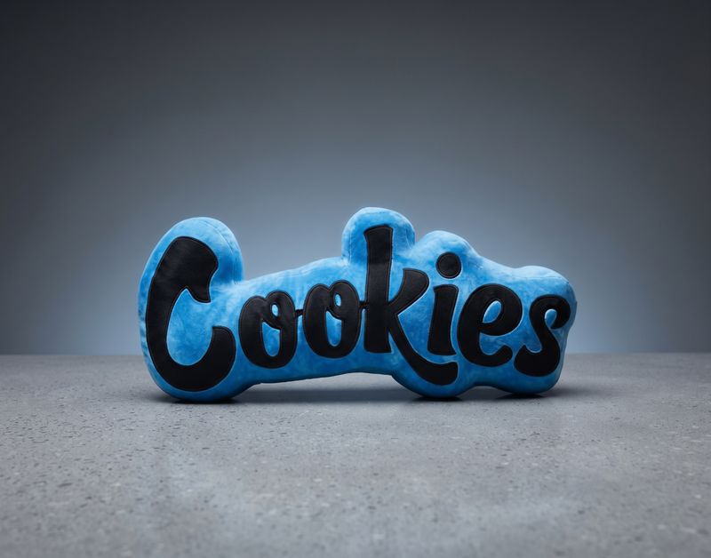 Cookies Original Logo Velour Blue/Black Pillow 1536A3346-BLUCookies Blue/BlackBLU