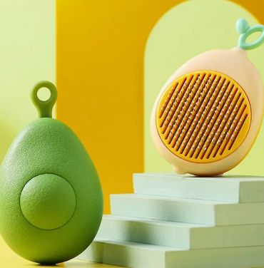 Lemon/Avocado Pet Brush