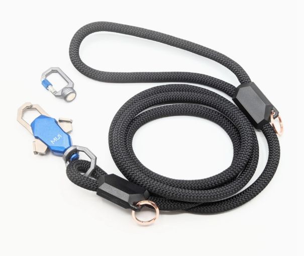 Magnetic Dog Leash - One-Hand Clip, Heavy Duty, Easy On/Off
