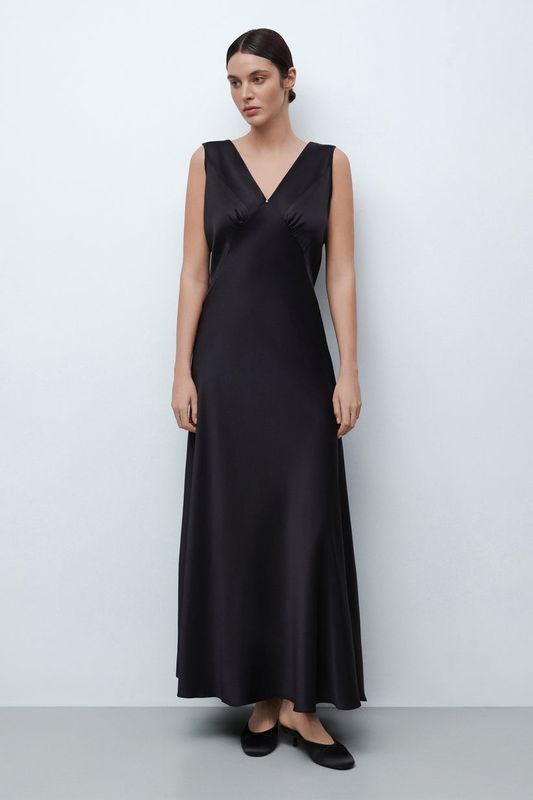 LUX SILK ELEGANCE NIGHTGOWN