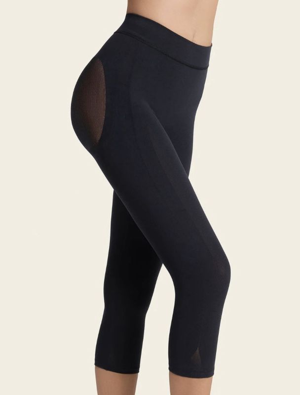 INVISIBLE  HIGH WASITED CAPRI SHAPER