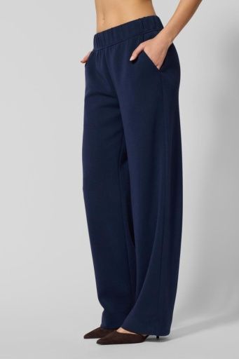 DREAMWEAVE RELAXED PANT, Colour: Navy Blazer, Size: Small