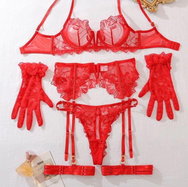 Midnight Bloom Lace Lingerie