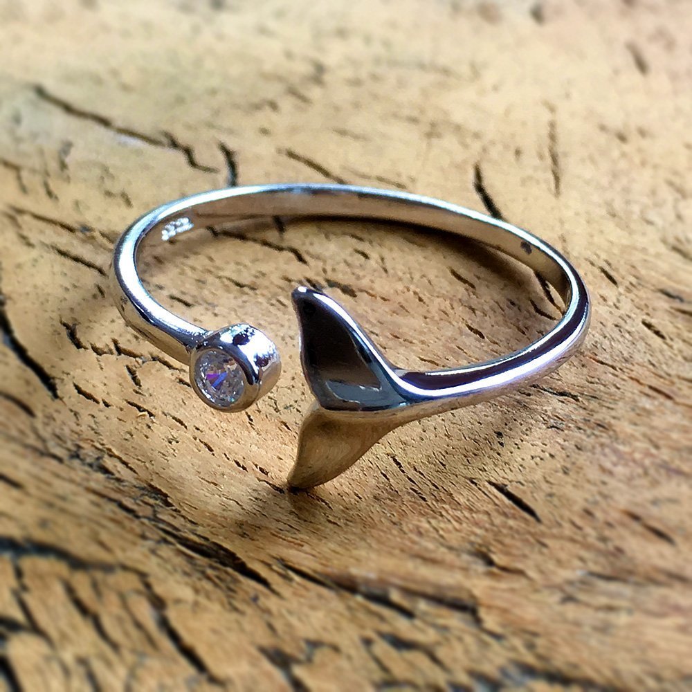 Whale Tail Ring