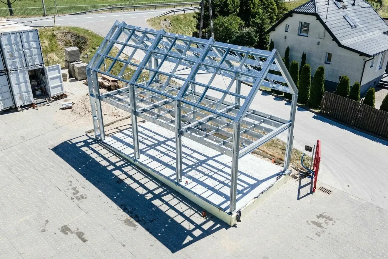 Steel house structures 5x7 m - for self-assembly