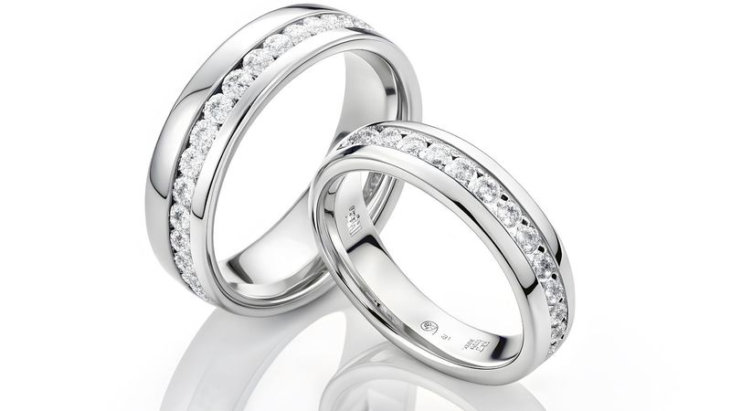 2.9 carat Oval Lab Diamond Low Profile Eternity Band 2.9 carat Oval Lab Diamond Low Profile Eternity Band