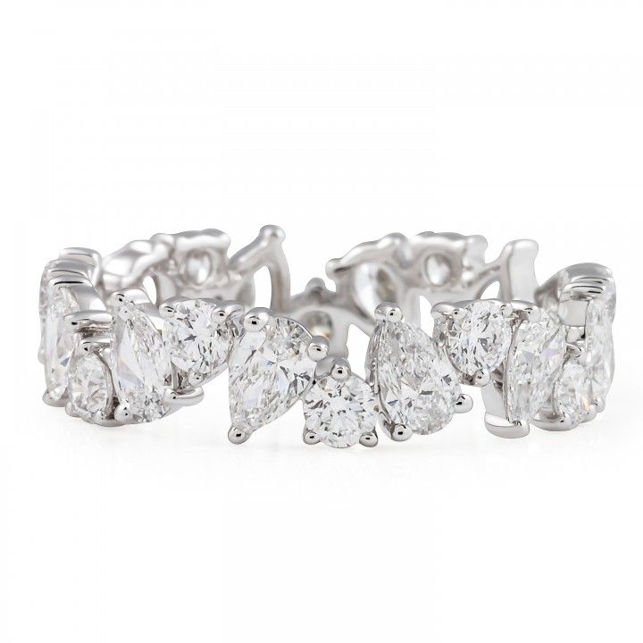 Alternating Angled Pear and Round Lab Diamond Eternity Band
