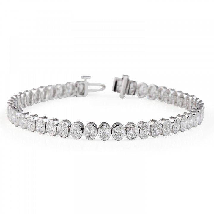 7.5 carat Oval Lab Diamond Bezel Tennis Bracelet