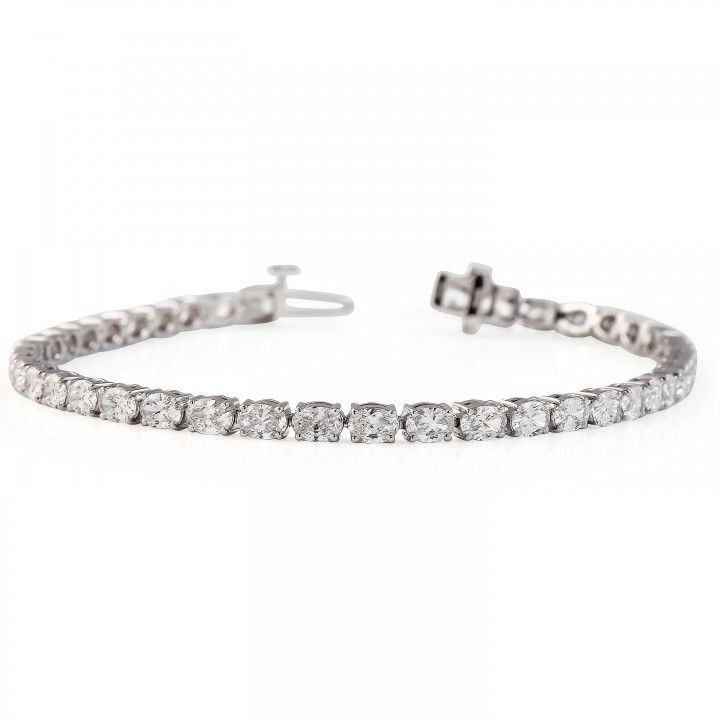 4.30 carat Oval Lab Diamond Tennis Bracelet