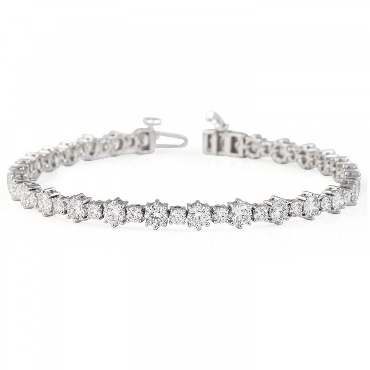 5.80 carat Alternating Size Lab Diamond Tennis Bracelet