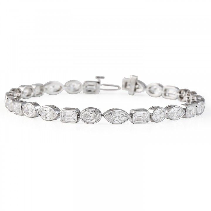 8.23 carat Multi-Shape Lab Diamond Bezel Set Tennis Bracelet