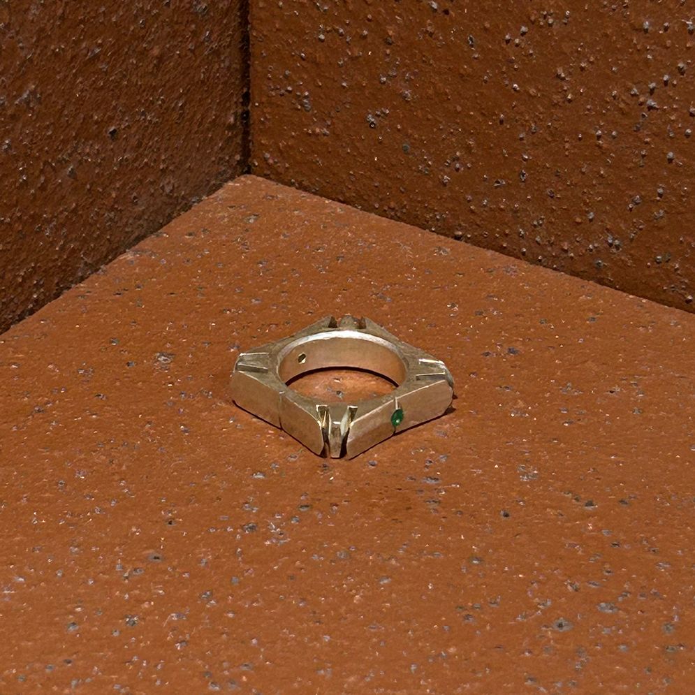 Action Ring - Emeralds