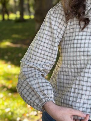Burcwen Blouse
