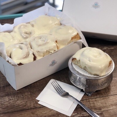 Famous Cinnamon Roll