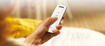 Slimme Rolluikbediening: Afstandsbedieningen, Draadloze Schakelaars & Hubs