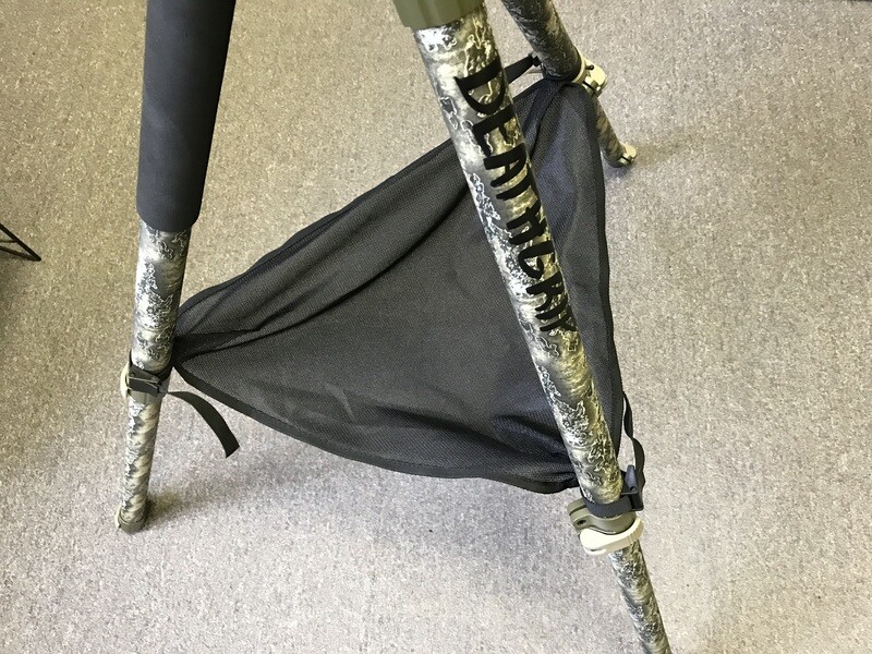 Tripod Stone Bag - 18" Triangle with Plastic Clasps - No Velcro