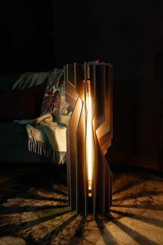 Steh - und Hängeleuchte Drago Steh - und Hängeleuchte Drago