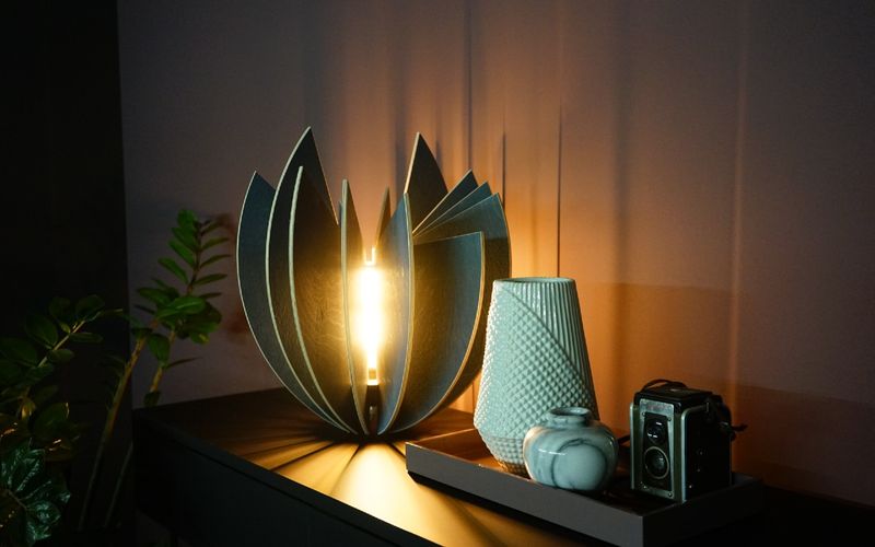 Steh - und Hängeleuchte Strati Steh - und Hängeleuchte Strati