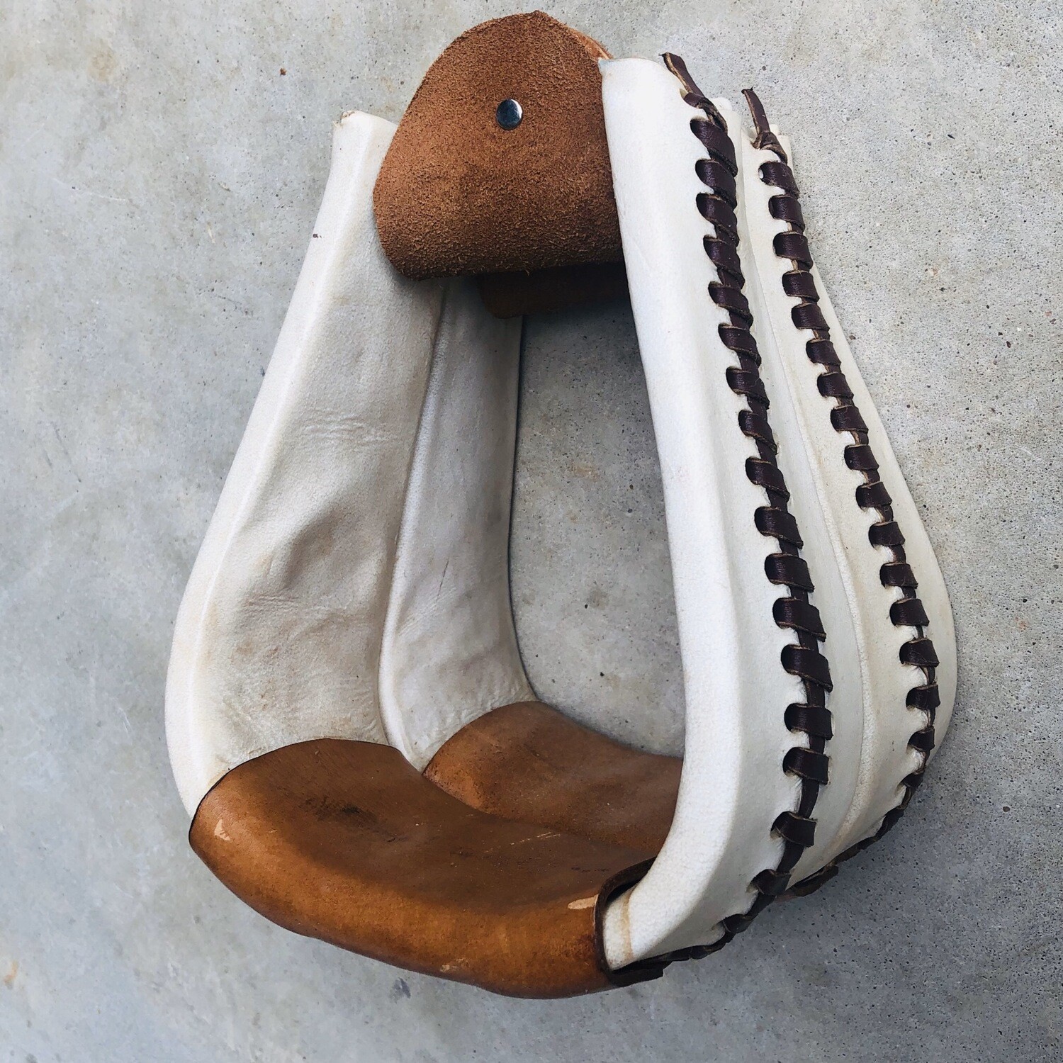 Roper Stirrups Rawhide with Leather Lacing