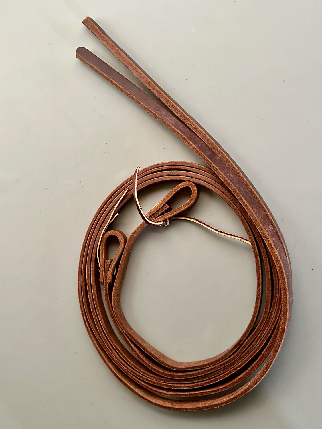 Premium Harness Leather Split Reins with Water Loop Closure Weighted Bottoms Medium Oiled Finish 8’ Length 5/8” Width