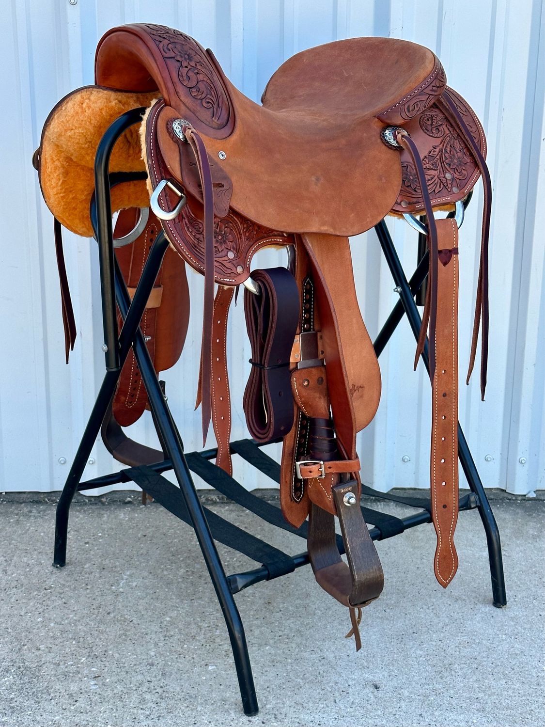 Stuart Rybak Endurance Saddle with a 15 1/2” Rough Out Seat 080324