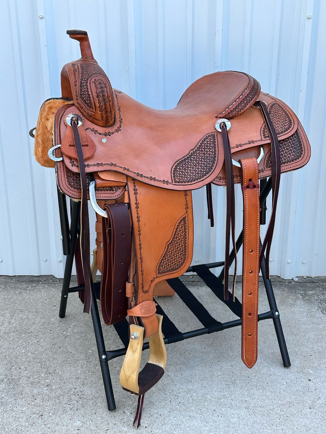 Robert Teskey Cow Horse Saddle with 16- inch Slick Out Seat